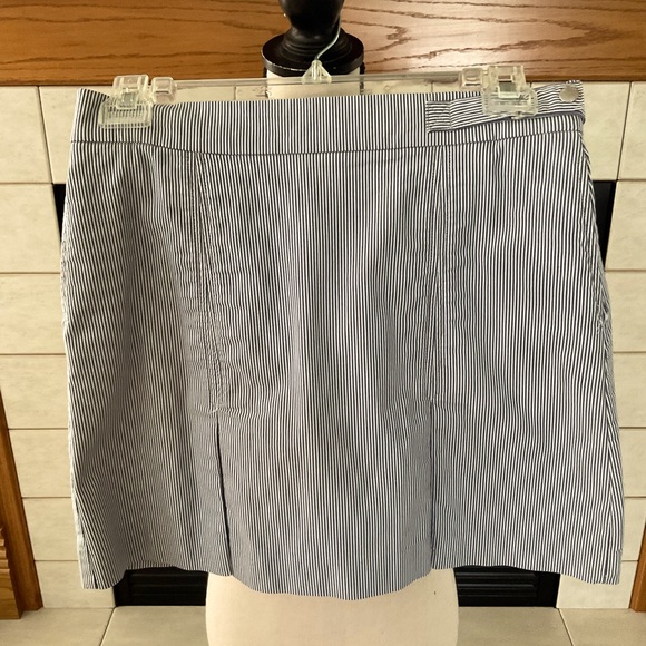 Tommy Hilfiger Dresses & Skirts - Tommy Hilfiger Golf Skort, Women’s Sz 8